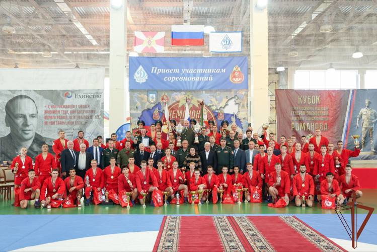 Росгвардейцы из Луганска стали призерами чемпионата войск по самбо и боевому самбо