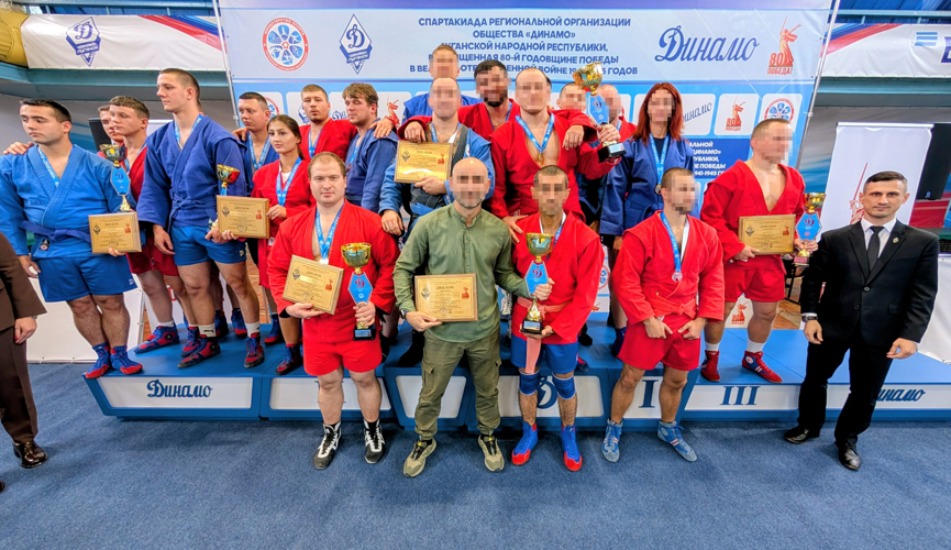 В ЛНР Росгвардейцы стали победителями  чемпионата общества "Динамо" по самбо и боевому самбо