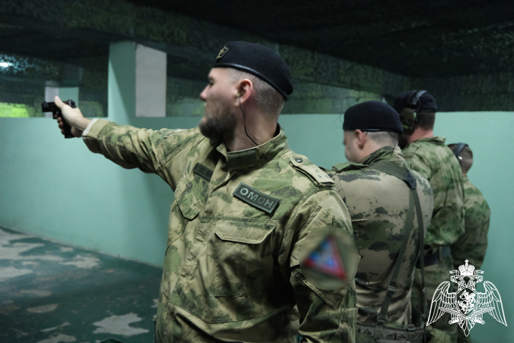 В ЛНР среди сотрудников ОМОН «Беркут-Л» определили лучших стрелков 