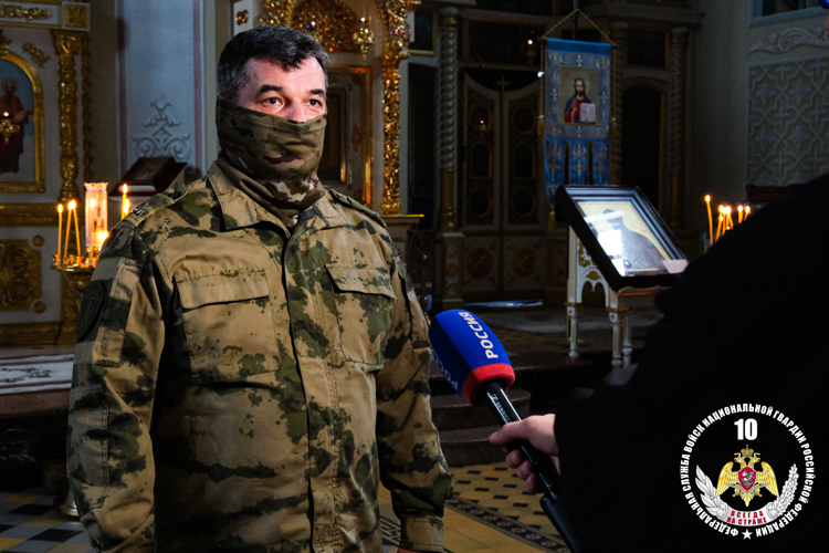 В Луганске состоялось богослужение, посвященное Дню войск национальной гвардии